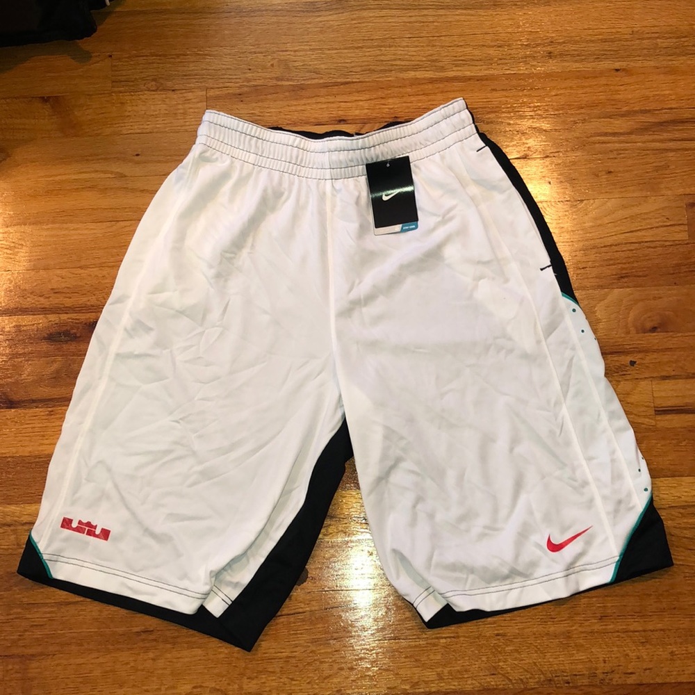 New!! Nike Lebron Shorts